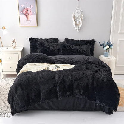 Plush Bedding Set for Ultimate Sleep Comfort