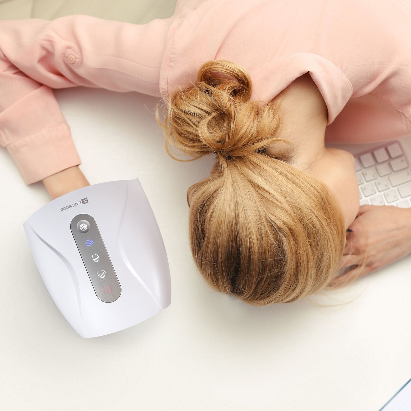 Compact Heat Massage Hand Relaxer Device