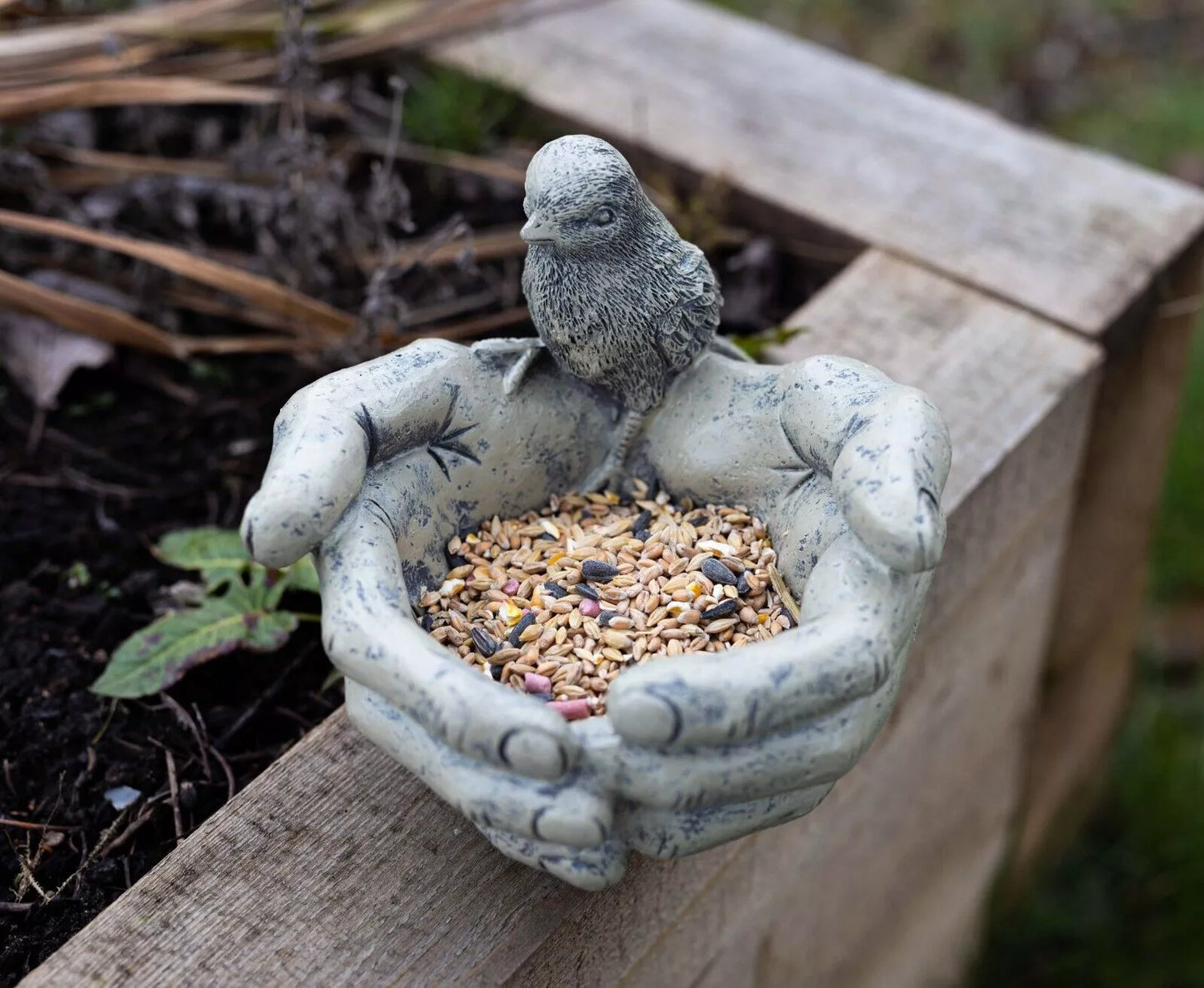 Colorful Bird Resin Feeder Handmade Garden Decoration - Halri