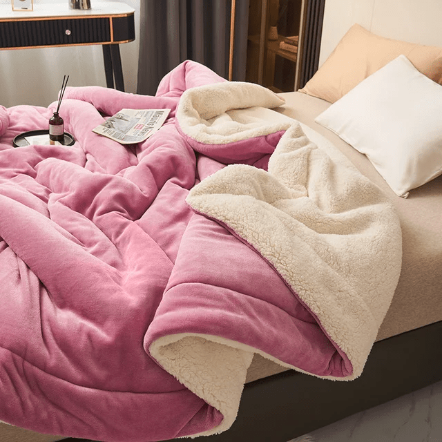 Cozy Plush Fleece Throw Blanket for Home Decor