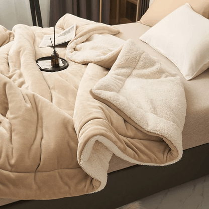 Cozy Plush Fleece Throw Blanket for Home Decor