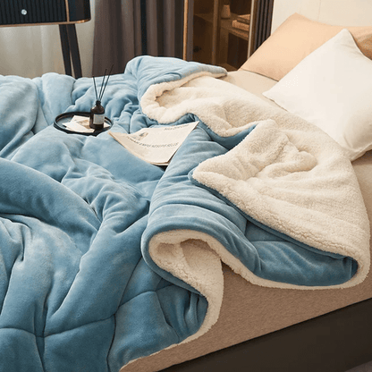 Cozy Plush Fleece Throw Blanket for Home Decor