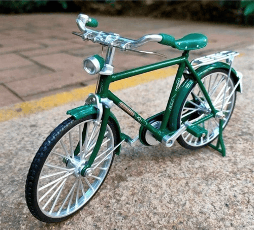 Miniature Collectible Bike Kit