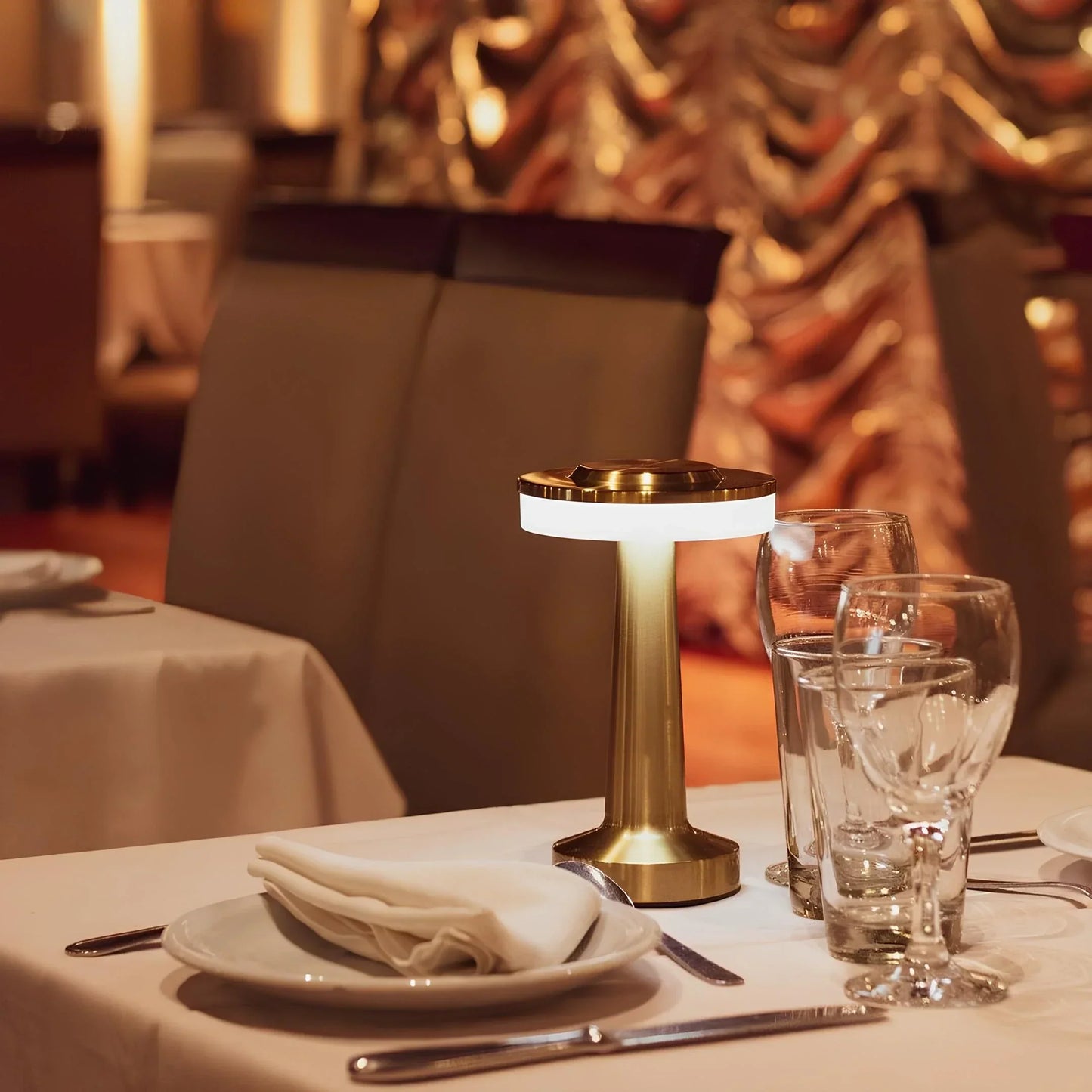 Portable Bright Battery Table Light - Halri