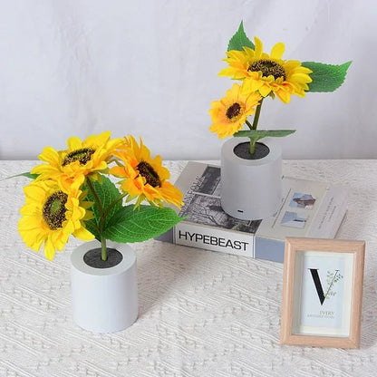 Bright Floral LED Table Lamp