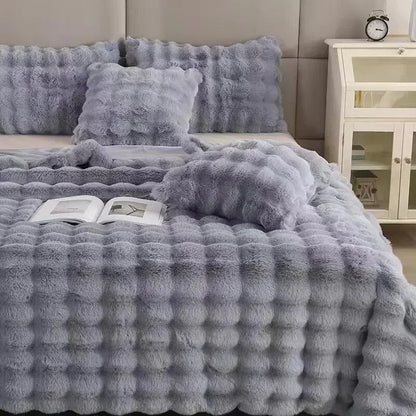 Warm Fuzzy Throw Blanket for Snug Comfort