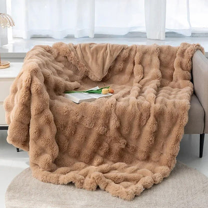 Warm Fuzzy Throw Blanket for Snug Comfort - Halri
