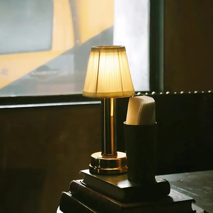 Vintage Style Desk Light Lamp - Halri